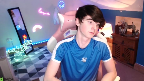 alfiegreenxxx  03-02-2022